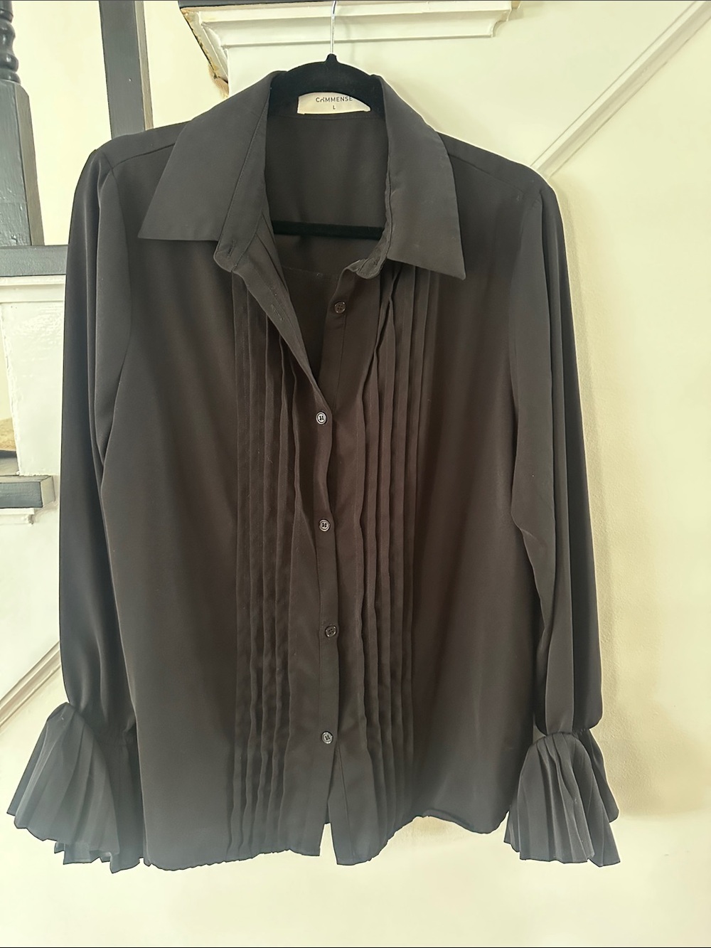 Commense Classic Black Pleated Front Button-Up Shirt with Pleated Sleeve Detail
